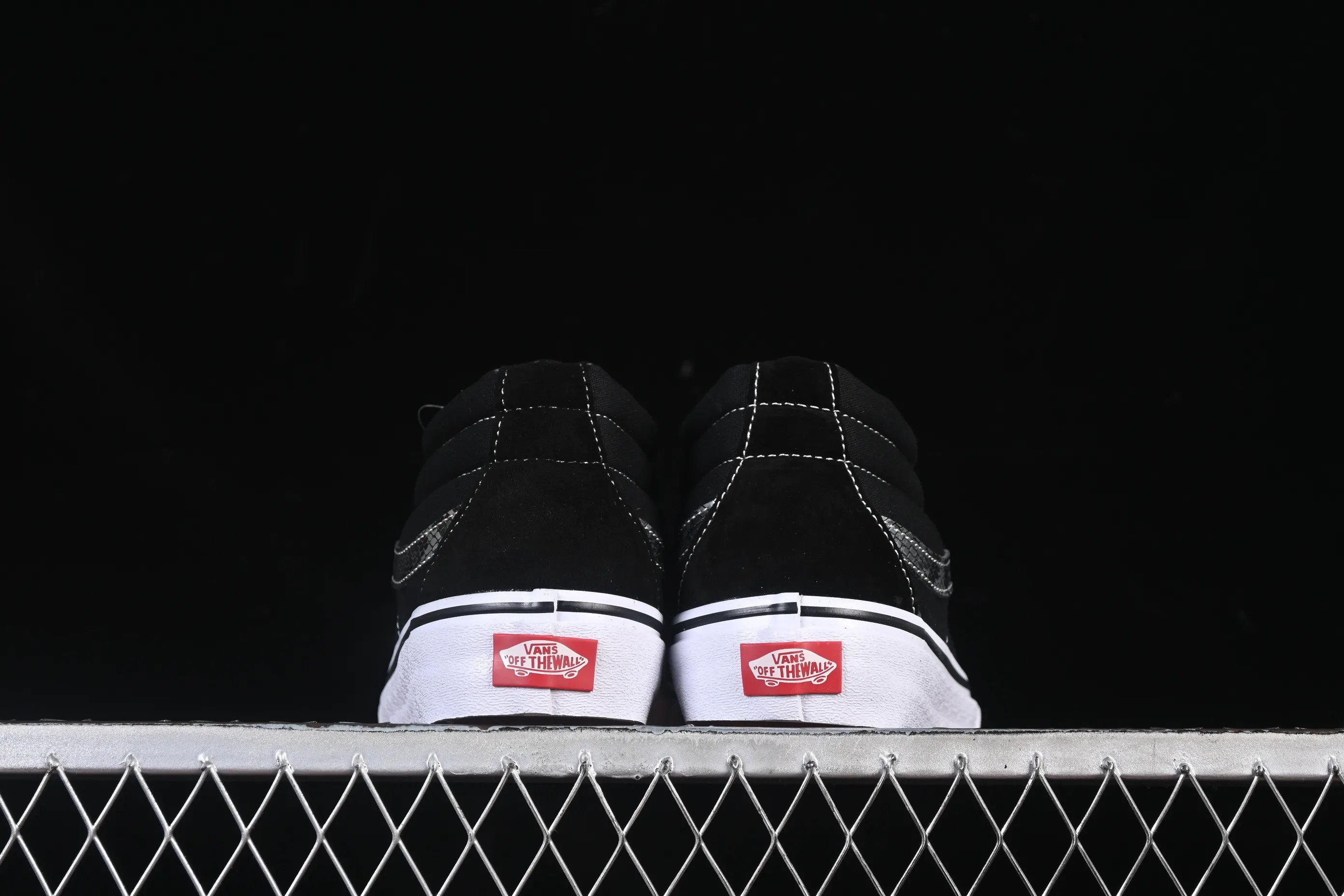 All categories Vans Vans Series Vans Mid Vans Sk8-Mid Vans China Casual Skateboard Shoes VN0A347UVGD